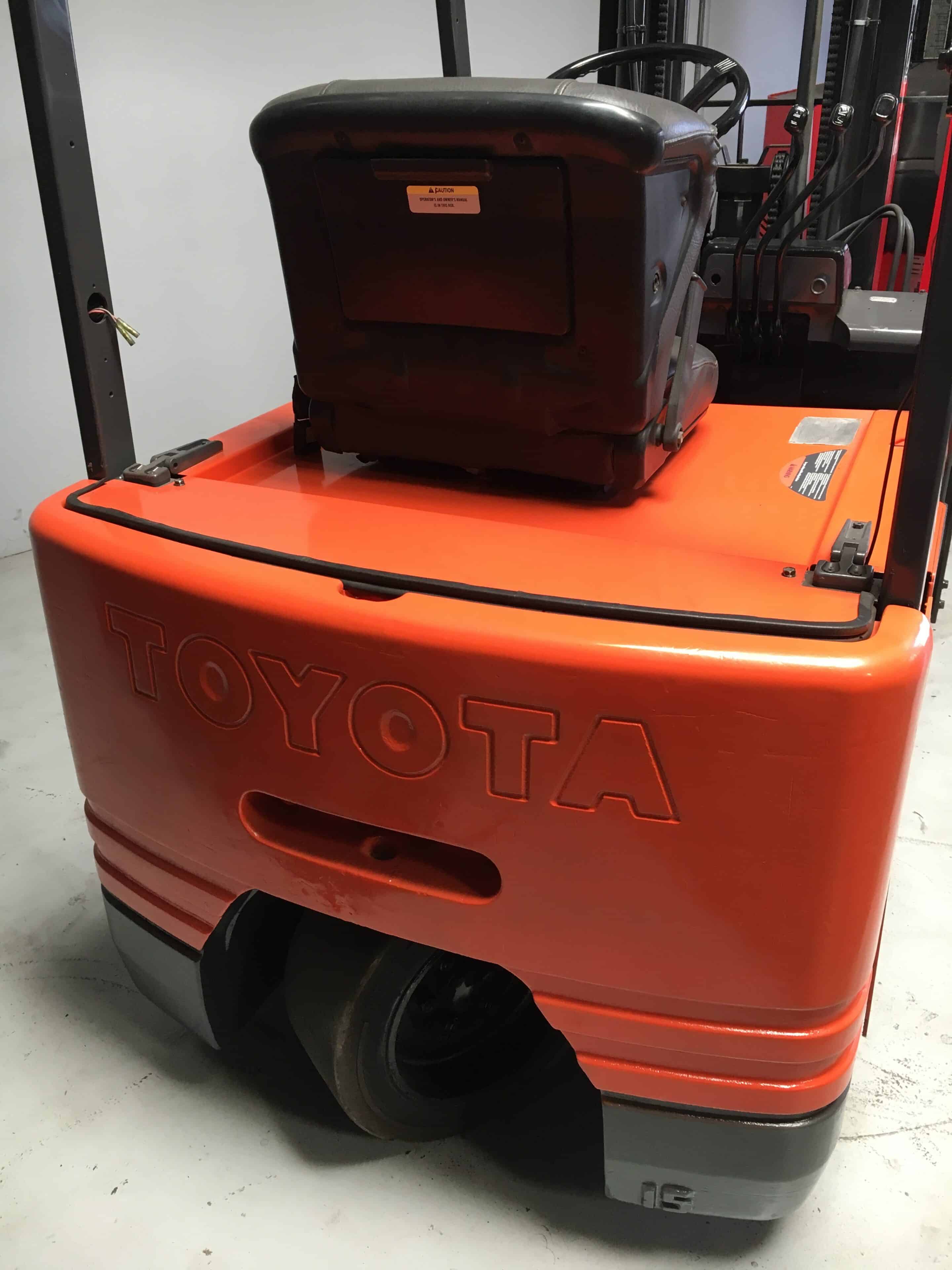 CES #20415 Toyota 3 Wheel Electric Forklift4