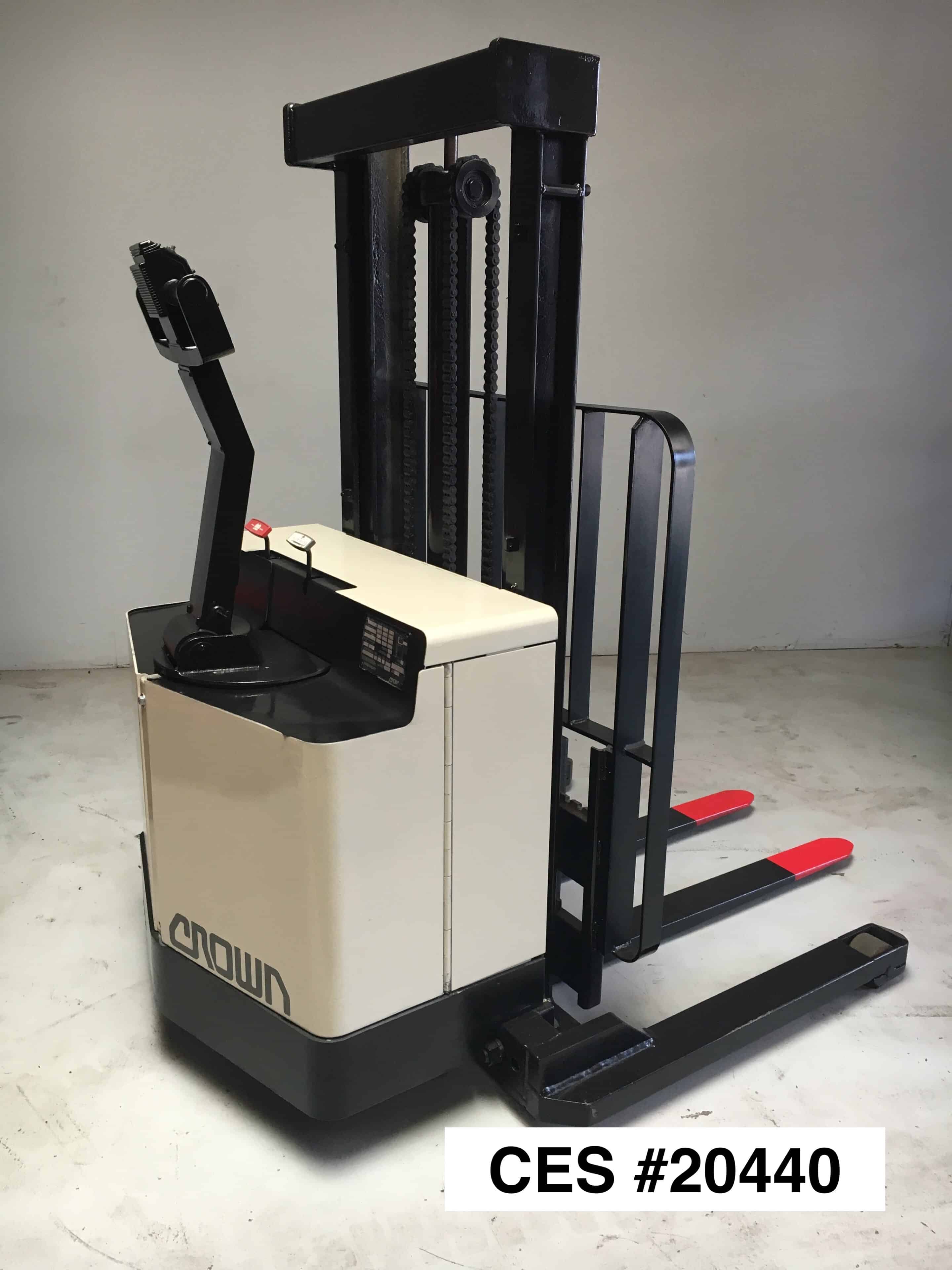 CES 20440 Crown 30WTL S Stacker Main