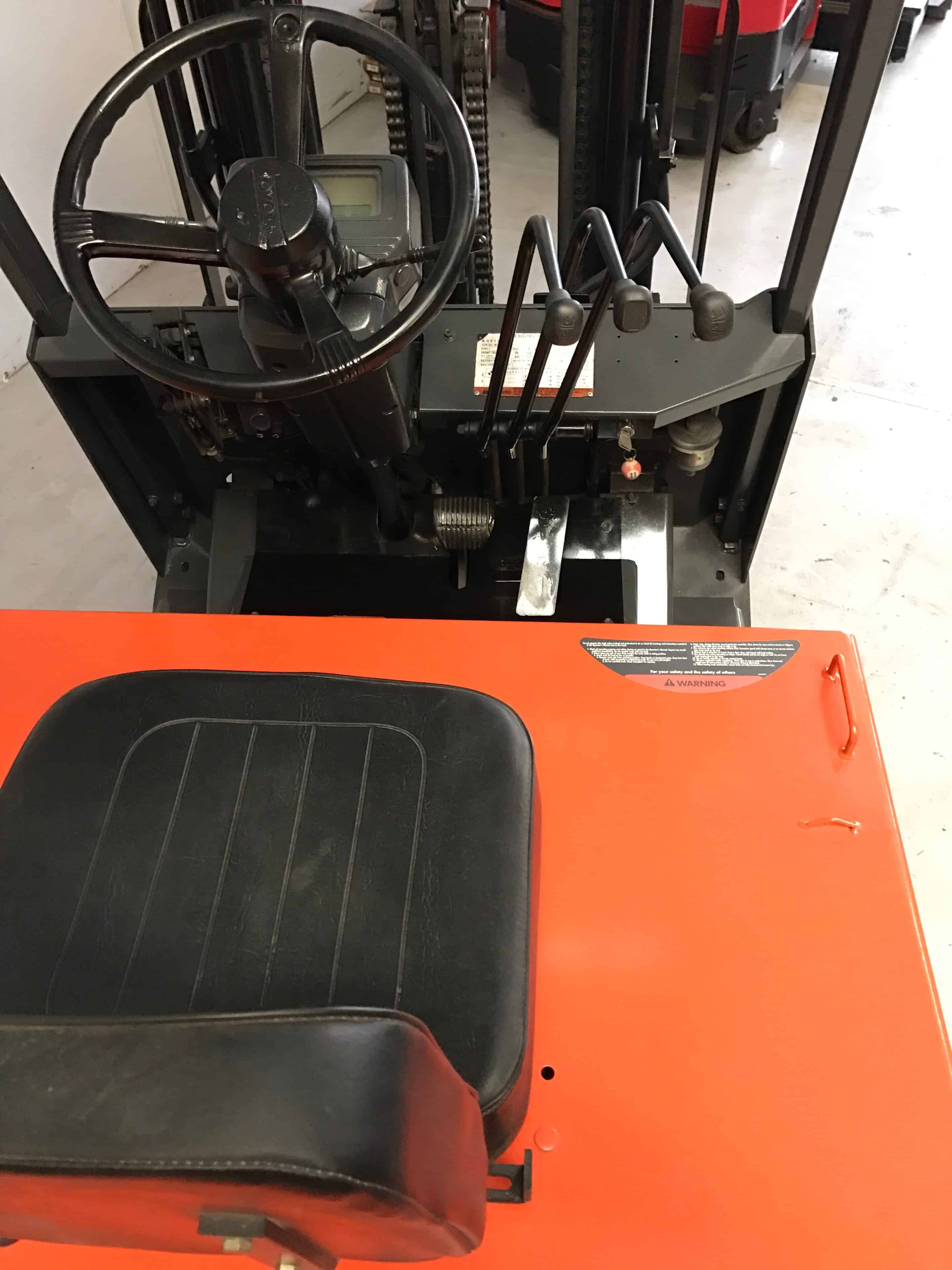 sit down forklift controls