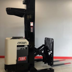 Narrow Aisle Stand Up Reach Forklift
