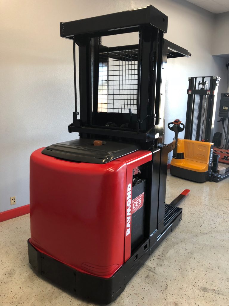 CES 20851 Raymond 520OPC30TT Order Picker Coronado Equipment Sales