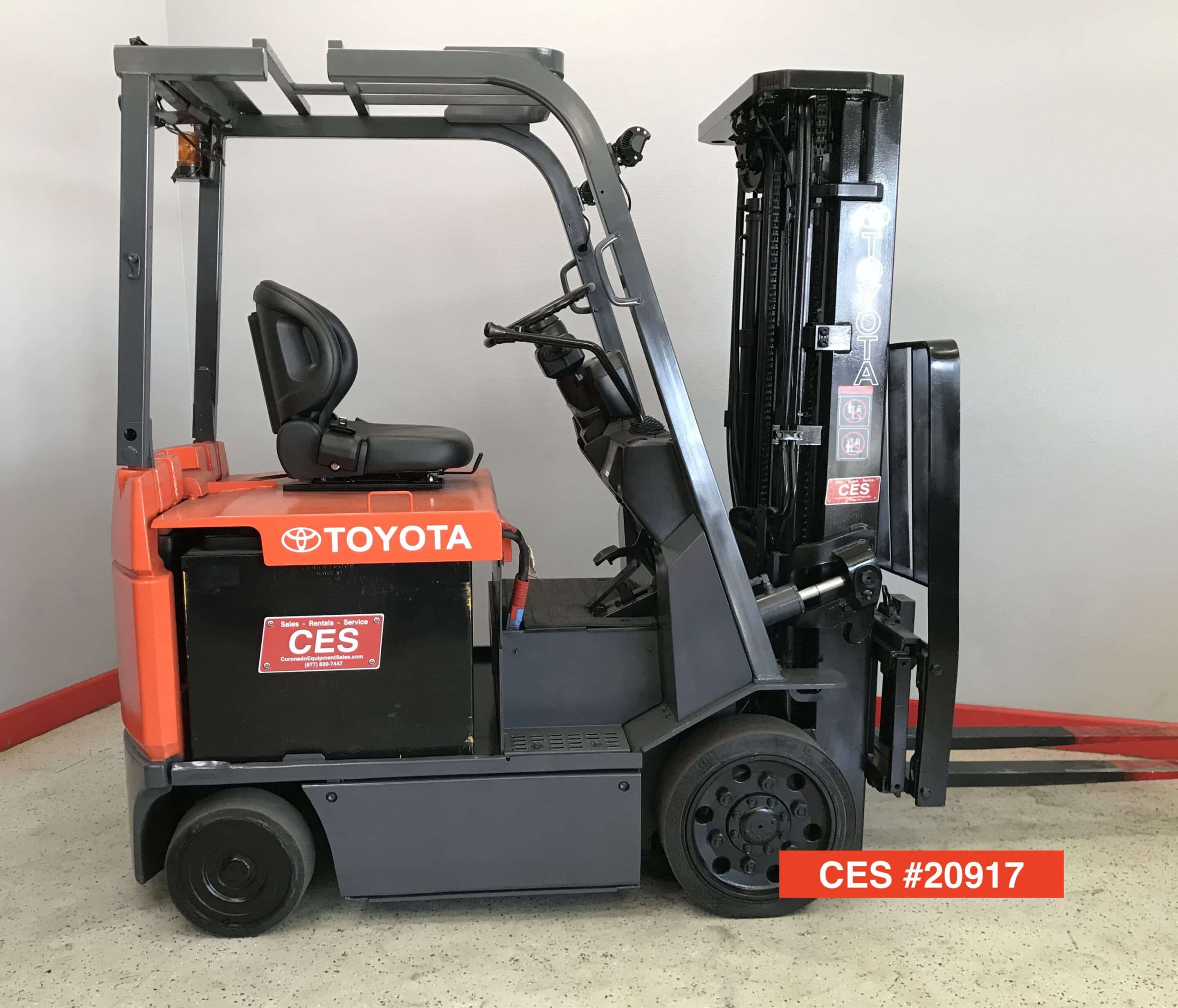 Used Raymond R40tt Reach Stand Up Deep Reach Narrow Aisle Forklift