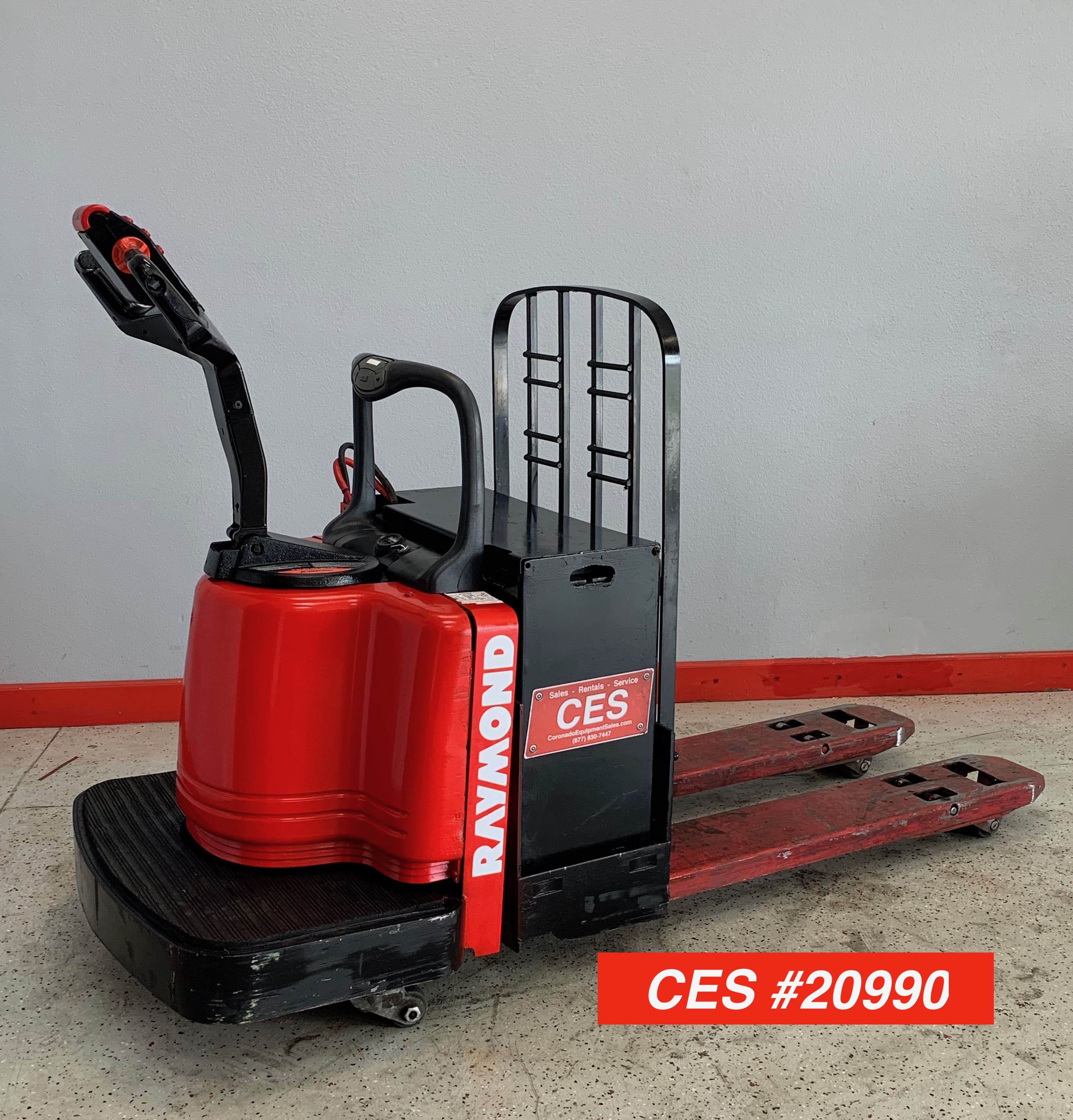 CES 20990 Raymond 112TMFRE60L Rider Pallet Jacks Coronado Equipment