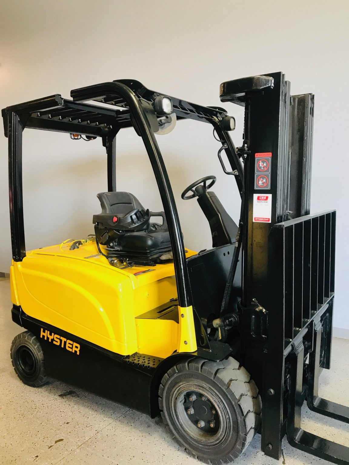 CES #21168 Hyster J50XN Electric Pneumatic Forklift - Coronado ...