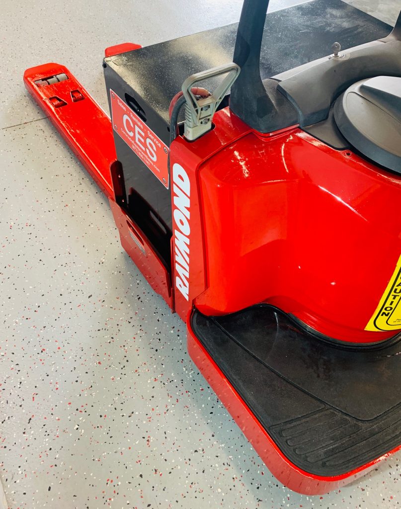 CES 21183 Raymond 8400 Rider Pallet Jack Coronado Equipment Sales