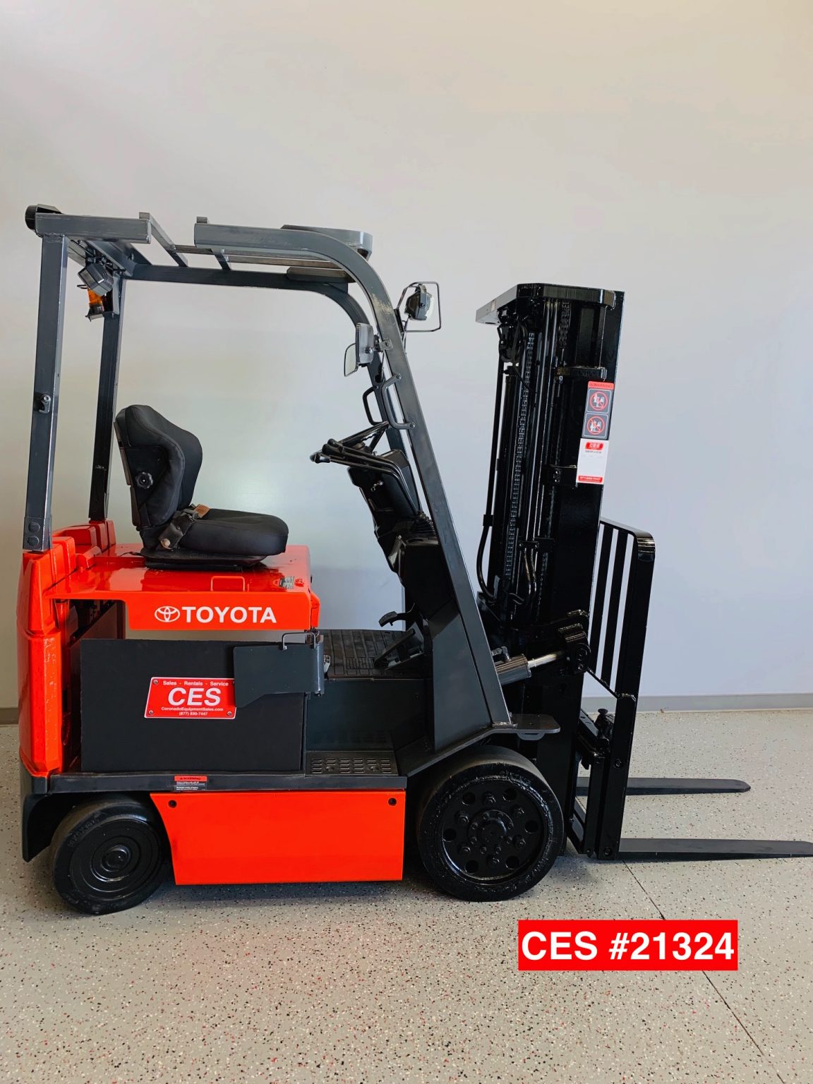 CES 21324 Toyota 7FBCHU25 SitDown Electric Forklift Coronado